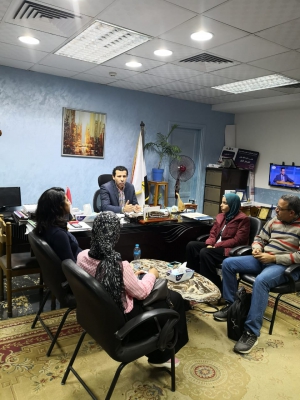 اجتماع العميد بأعضاء هيئة التدريس والهيئة المعاونة بقسم النحت والتشكيل المعمارى