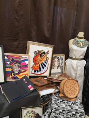 فعاليات زيارة وفد جامعة وهان ووسط الصين الزراعية للمعرض الدائم لمنتجات ومشاريع طلاب كلية الفنون التطبيقية