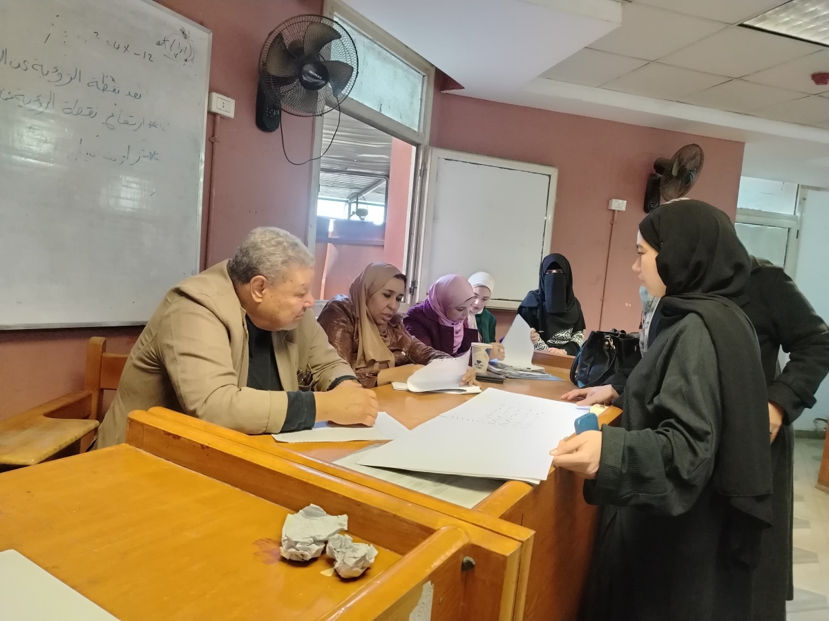 فاعليات تقييم مادة أسس التصميم (١) للفرقه الإعدادية للعام الجامعي 2025/2026  الفصل الدراسي الاول