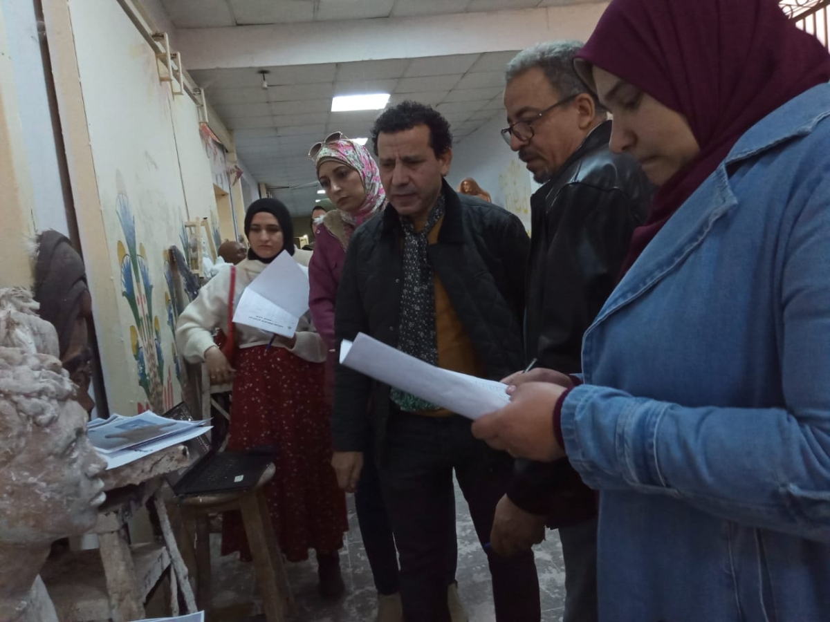 فاعليات تقييم مقرر مجسم (3) للفرقة الثانية ـ الفصل الخريفي ـ للعام الجامعي 2025 - 2026 قسم (النحت والتشكيل المعماري والترميم)