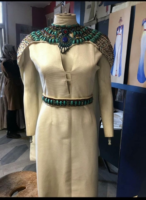 تقييم مادة تصميم مناسبات قسم تكنولوجيا الملابس والموضة